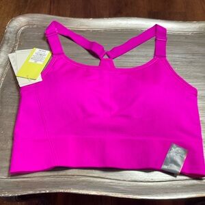 🩷All in motion, hot pink sports bra NWT 1X medium support🩷